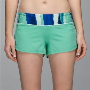 Lululemon Speed Shorts Menthol NO LINER - 4 💚
